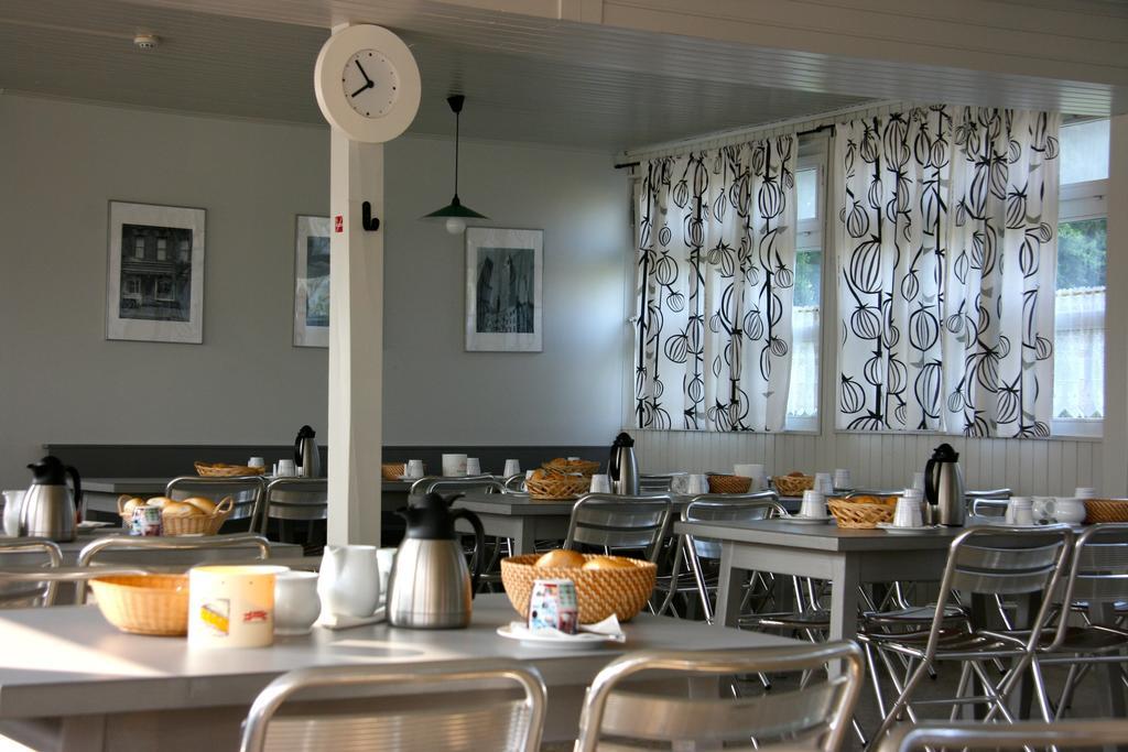 Storchencamp Gaestehaus Purbach พูร์บาค อัม นอยซีดเลอร์เซ ภายนอก รูปภาพ